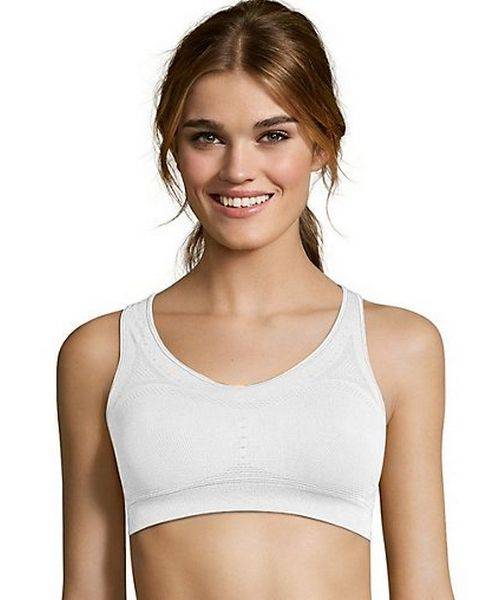 Hanes Sport™ Women's Seamless Racerback Sports Bra - O9003